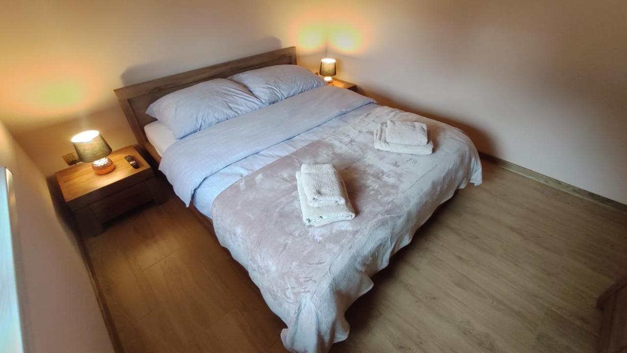 Dom Przy Gorce Villa Lesko Dış mekan fotoğraf